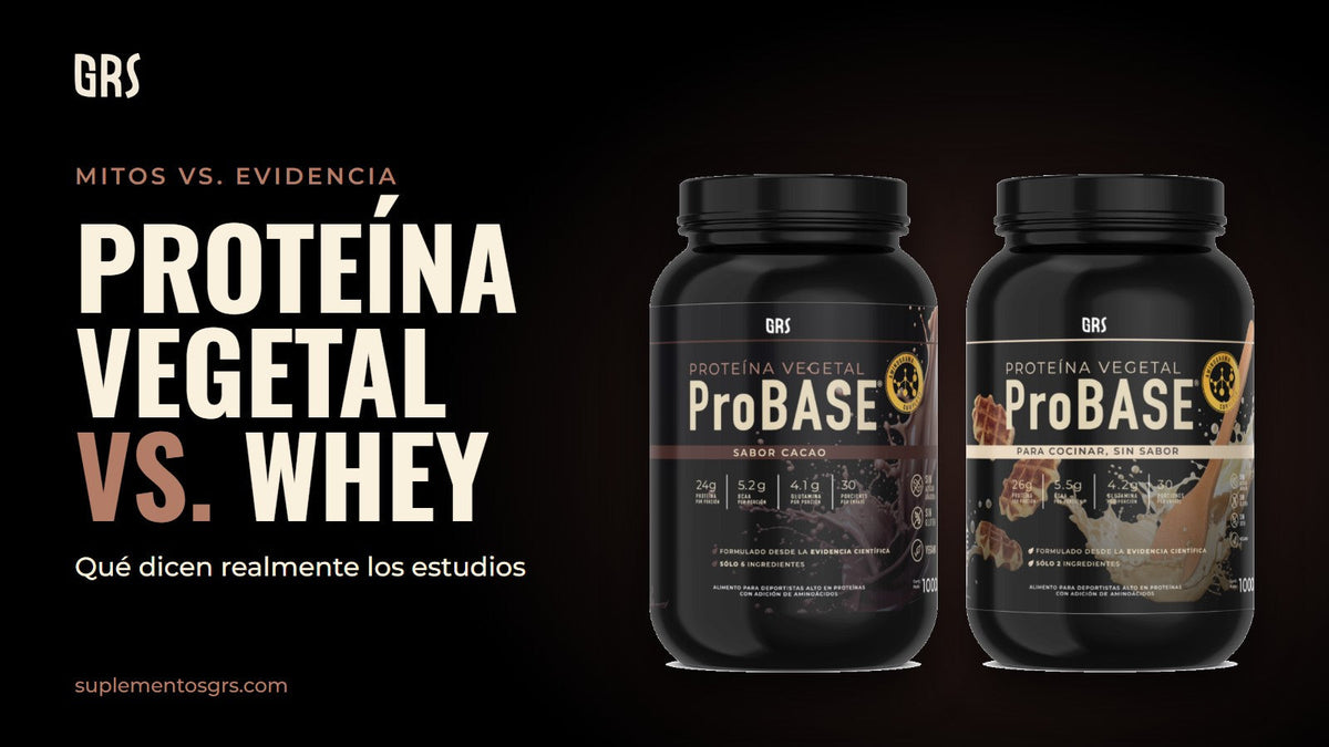 Proteína vegetal vs. whey: ProBASE Cacao y ProBASE para Cocinar de GRS sobre fondo oscuro